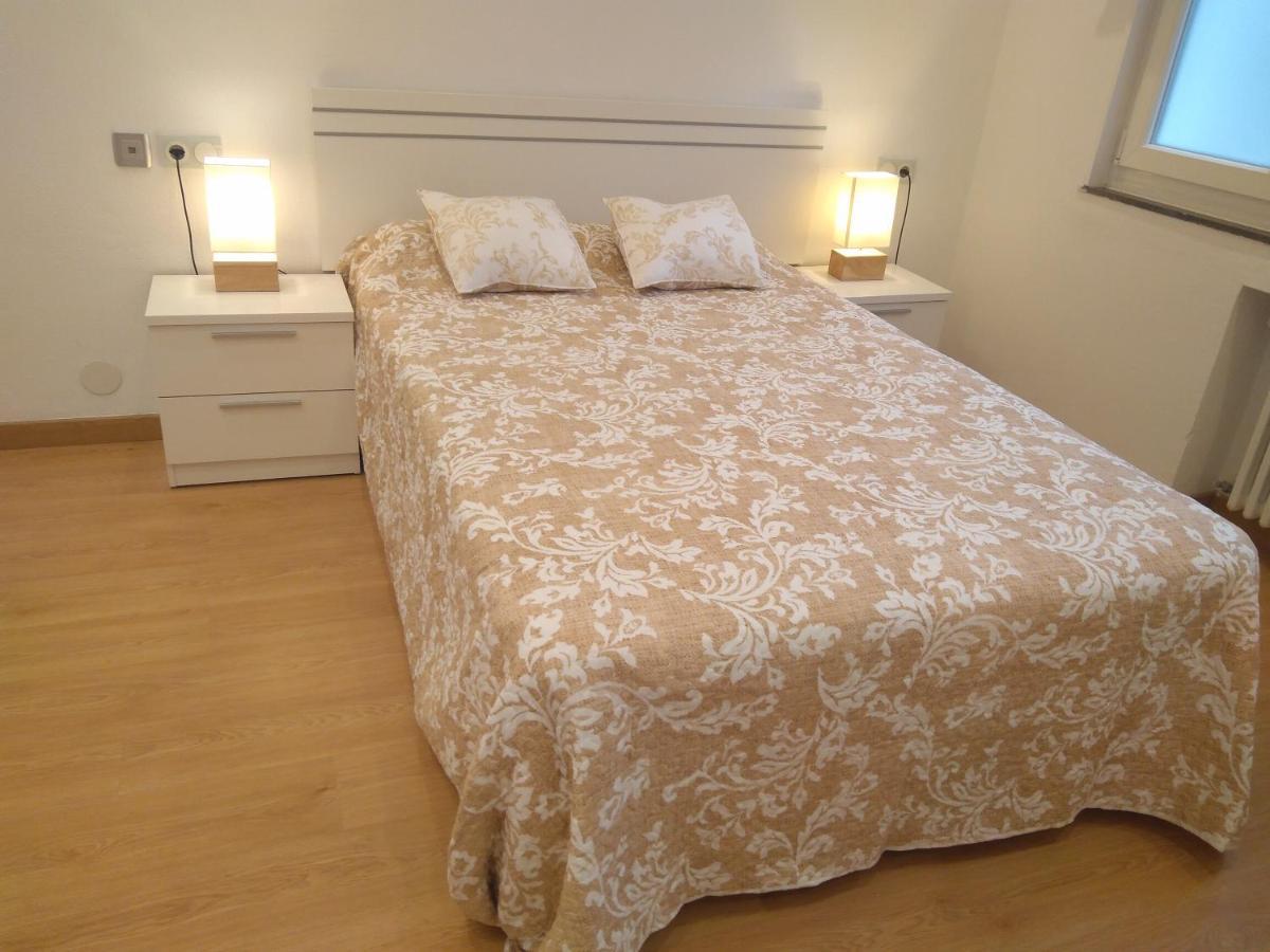 Oviedo Centro-Plaza Longoria Appartement Buitenkant foto